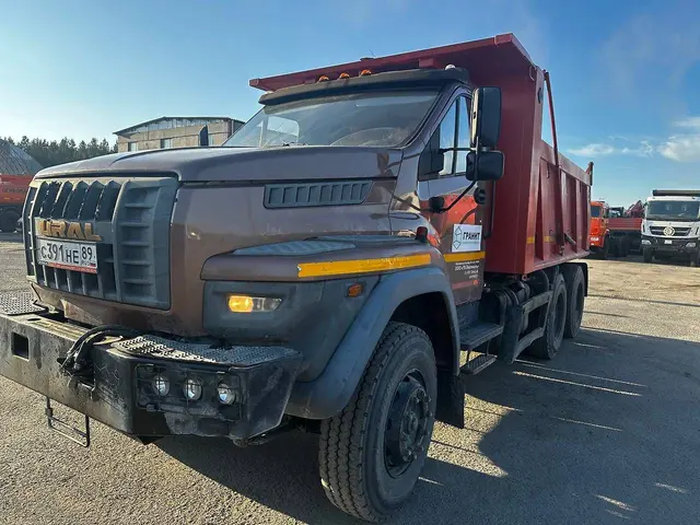 Ural NEXT 73945 6x4 Самосвал, фото 3