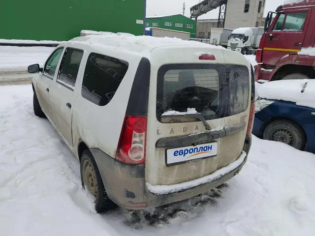 LADA Largus универсал 1.6 8v Standard 5 seat, фото 4