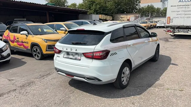 LADA Vesta SW, фото 3