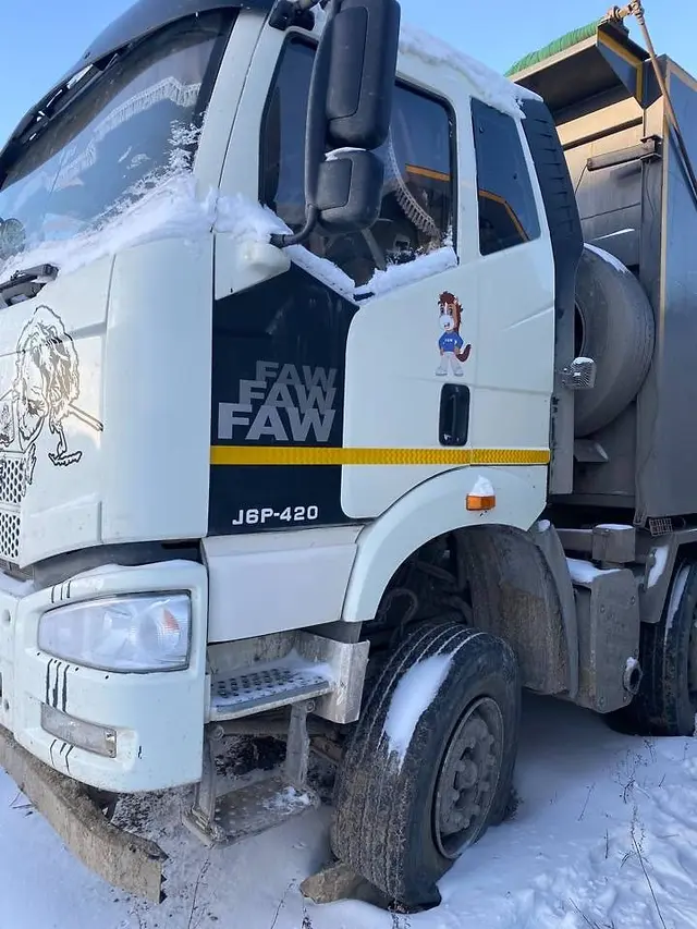 FAW J6 8x4 Самосвал, фото 2