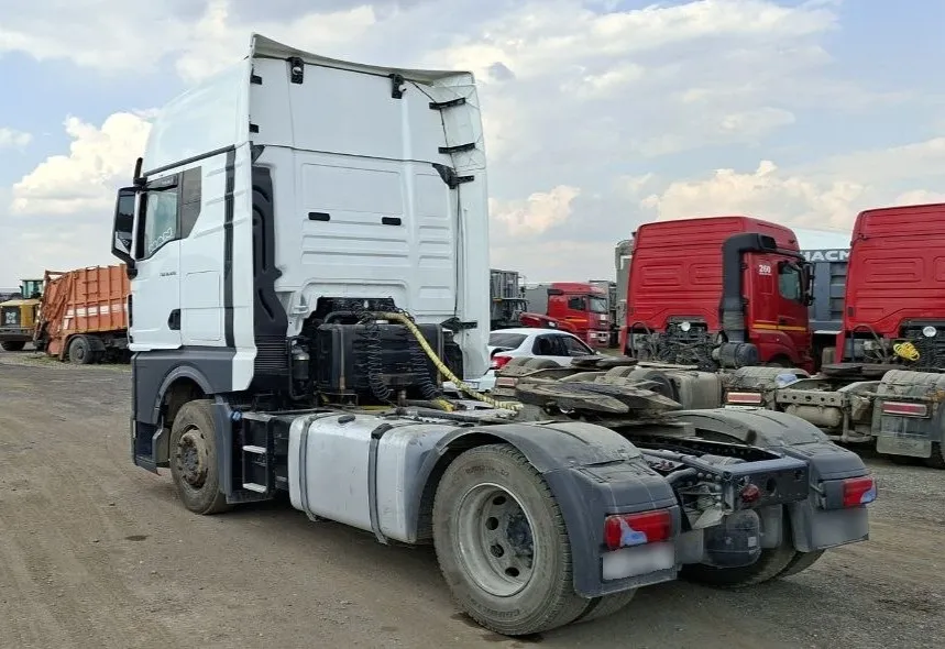 MAN TGX 4X2 Седельный тягач, фото 4