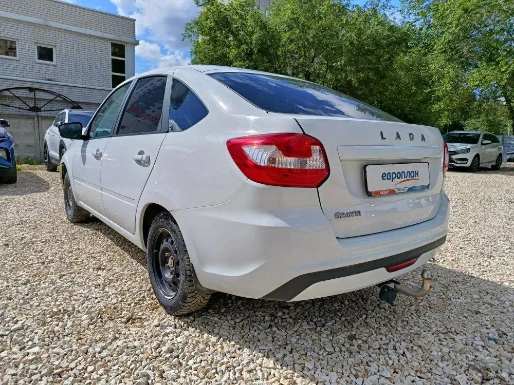 LADA Granta лифтбек Стандарт 23 1.6 90 л.с. МТ, фото 4
