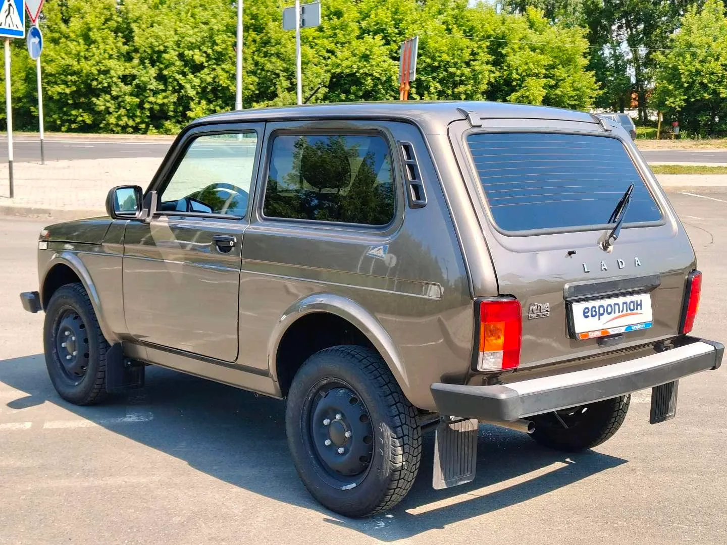 LADA Niva Legend 3 дв Классик 24 1.7 МТ, фото 4