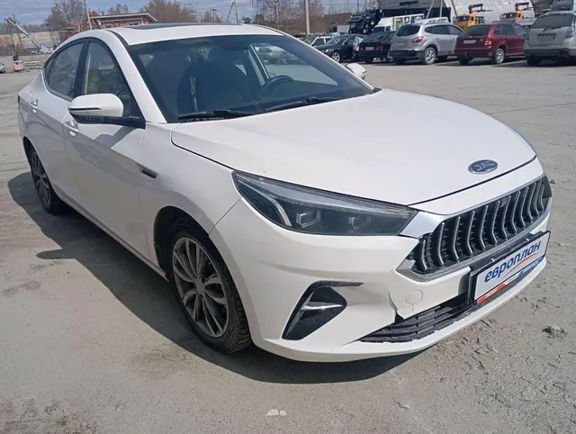 JAC J7 Люкс 1.5 Вариатор, фото 2