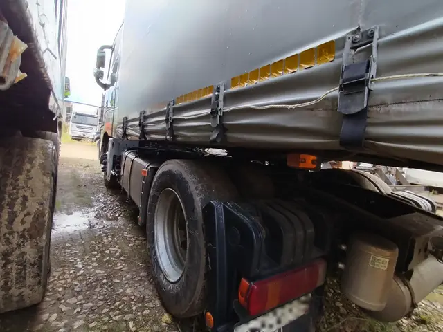 Foton AUMAN 4x2 Седельный тягач, фото 4