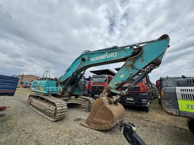 Sunward SWE500 Экскаватор
