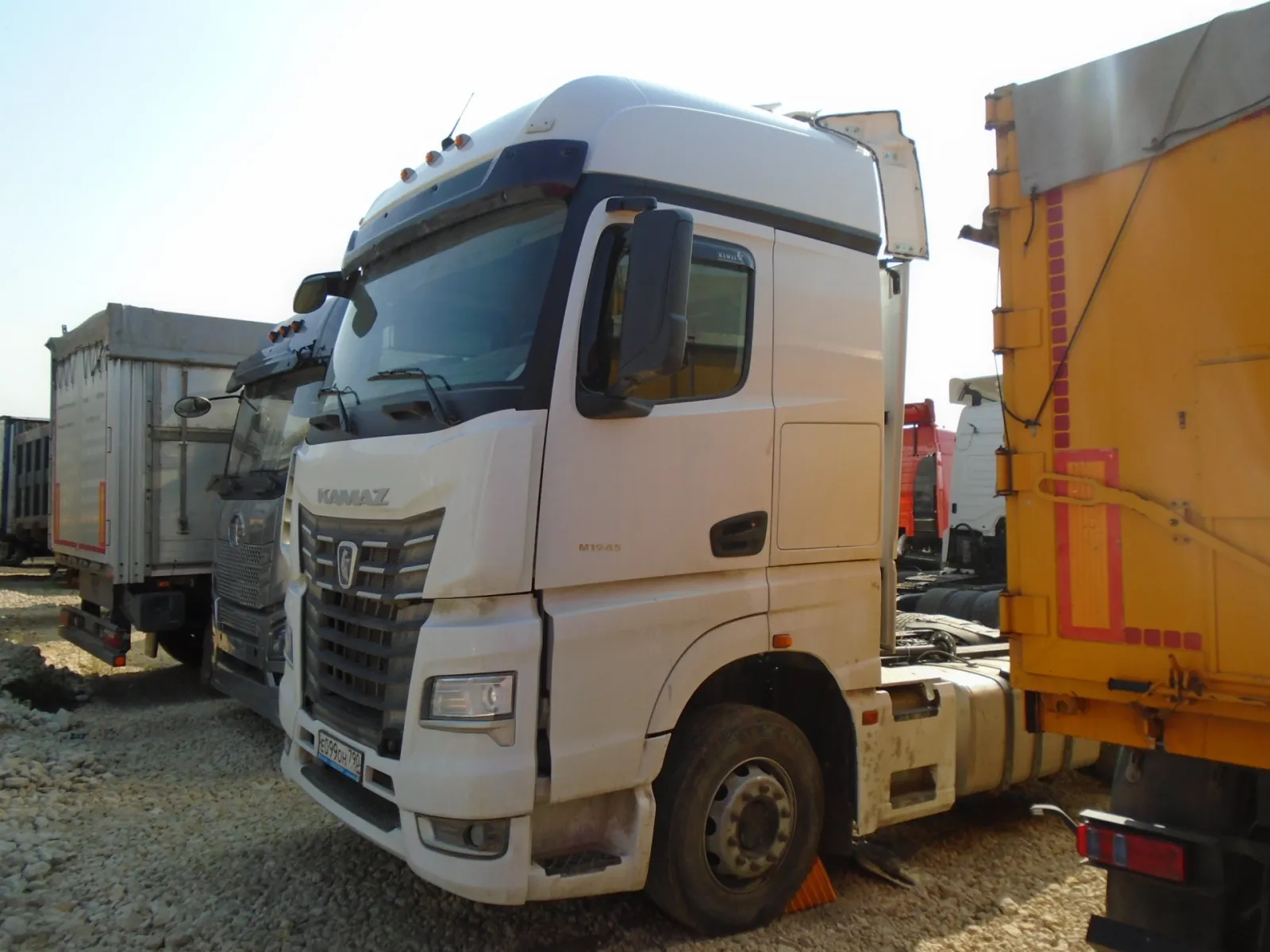 КАМАЗ 54901, фото 3