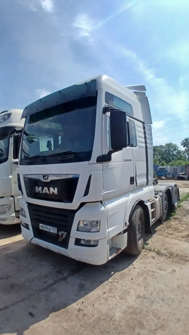 MAN TGX