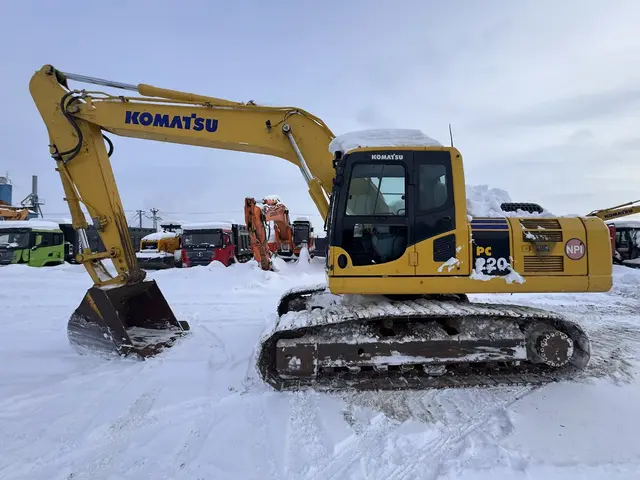 Komatsu PC 220 Экскаватор, фото 5