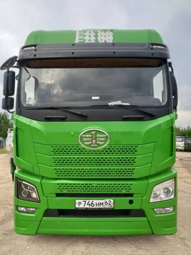 FAW JH6 6x4 Седельный тягач