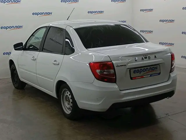 LADA Granta седан Классик 24 Кондиционер 1.6 90 л.с. МТ, фото 4