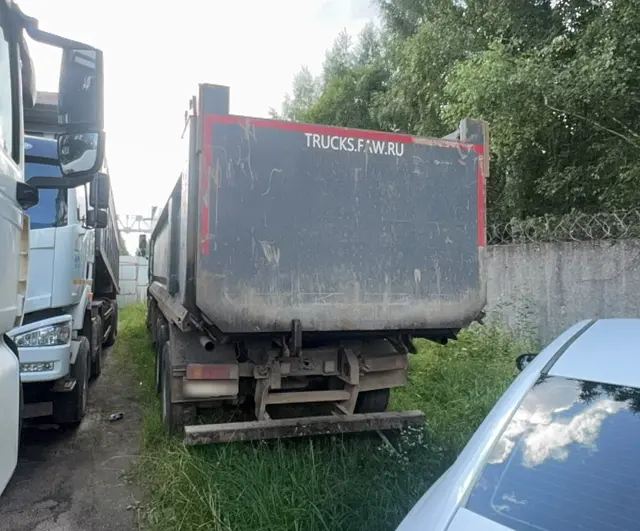 FAW CA 3310 8x4 Самосвал, фото 4