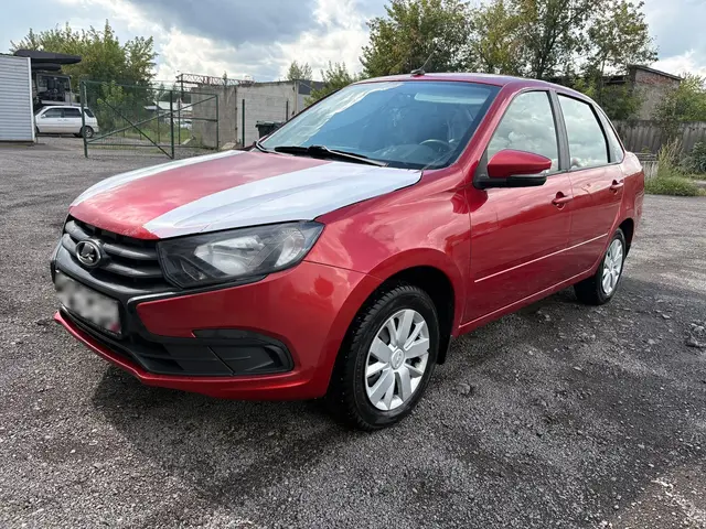LADA Granta седан