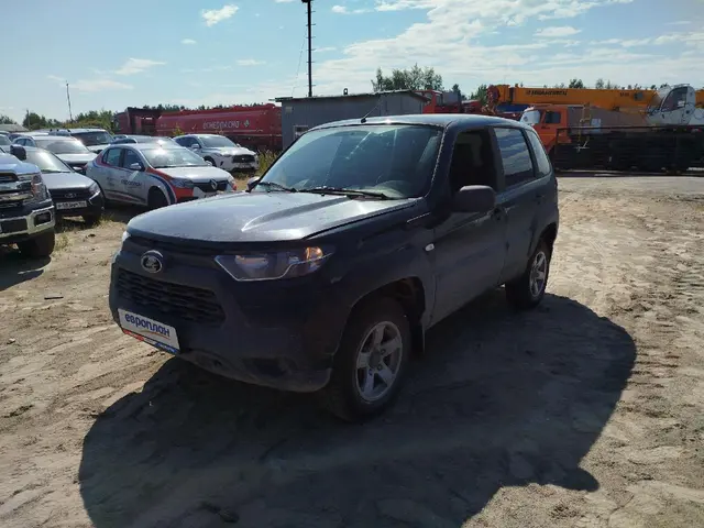 LADA Niva Travel Комфорт 1.7 80 л.с. МТ