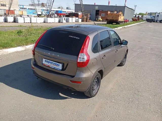 LADA Granta хэтчбек 1.6 8V Classic, фото 3