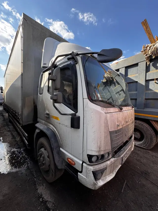 КАМАЗ 43082