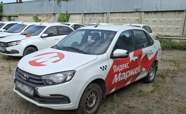 LADA Granta седан
