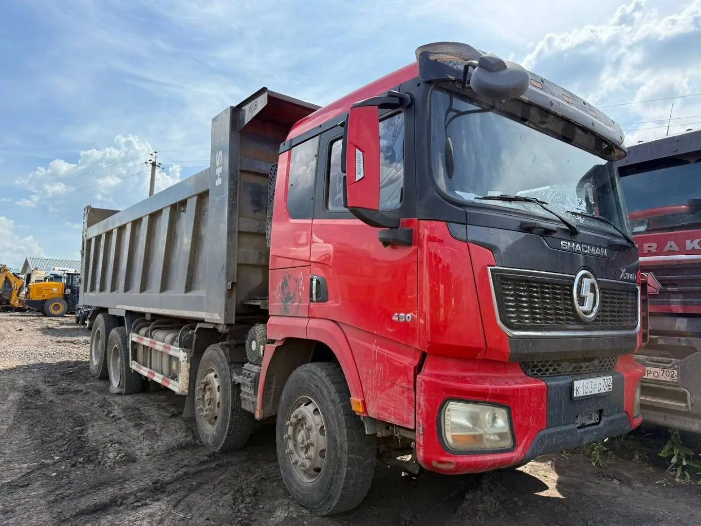 Shacman SX* 8x4 Самосвал, фото 2