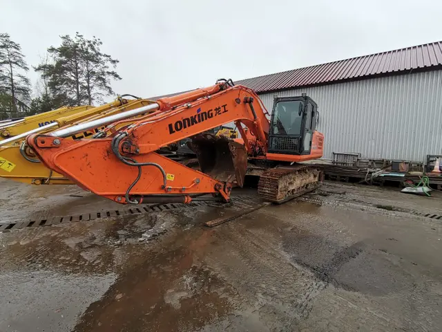 Lonking CDM6225 Экскаватор
