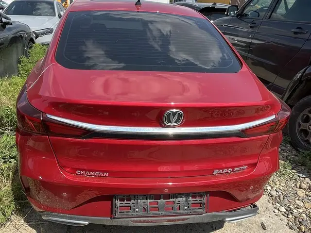 Changan EADO PLUS, фото 5