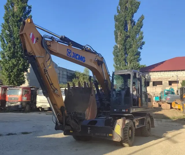 XCMG XE180* Экскаватор колесный