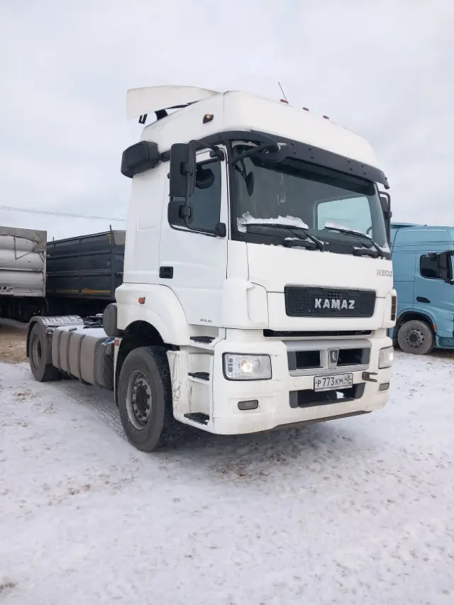 КАМАЗ 5490