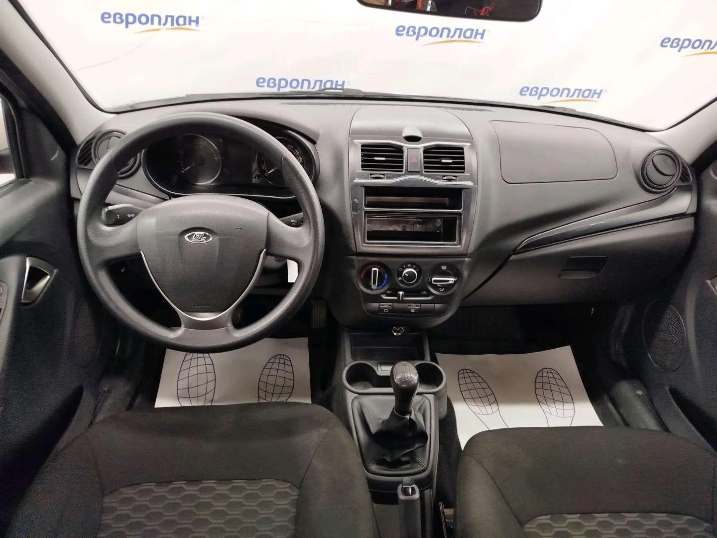 LADA Granta седан Классик 24 Кондиционер 1.6 90 л.с. МТ, фото 5