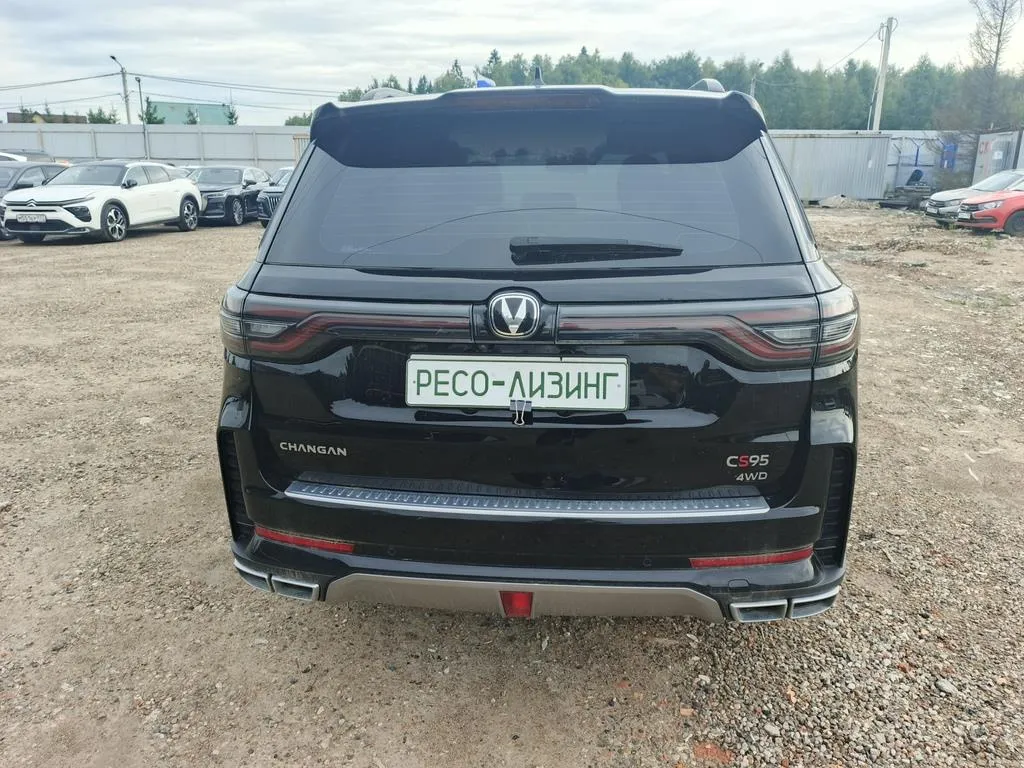 Changan CS95, фото 4