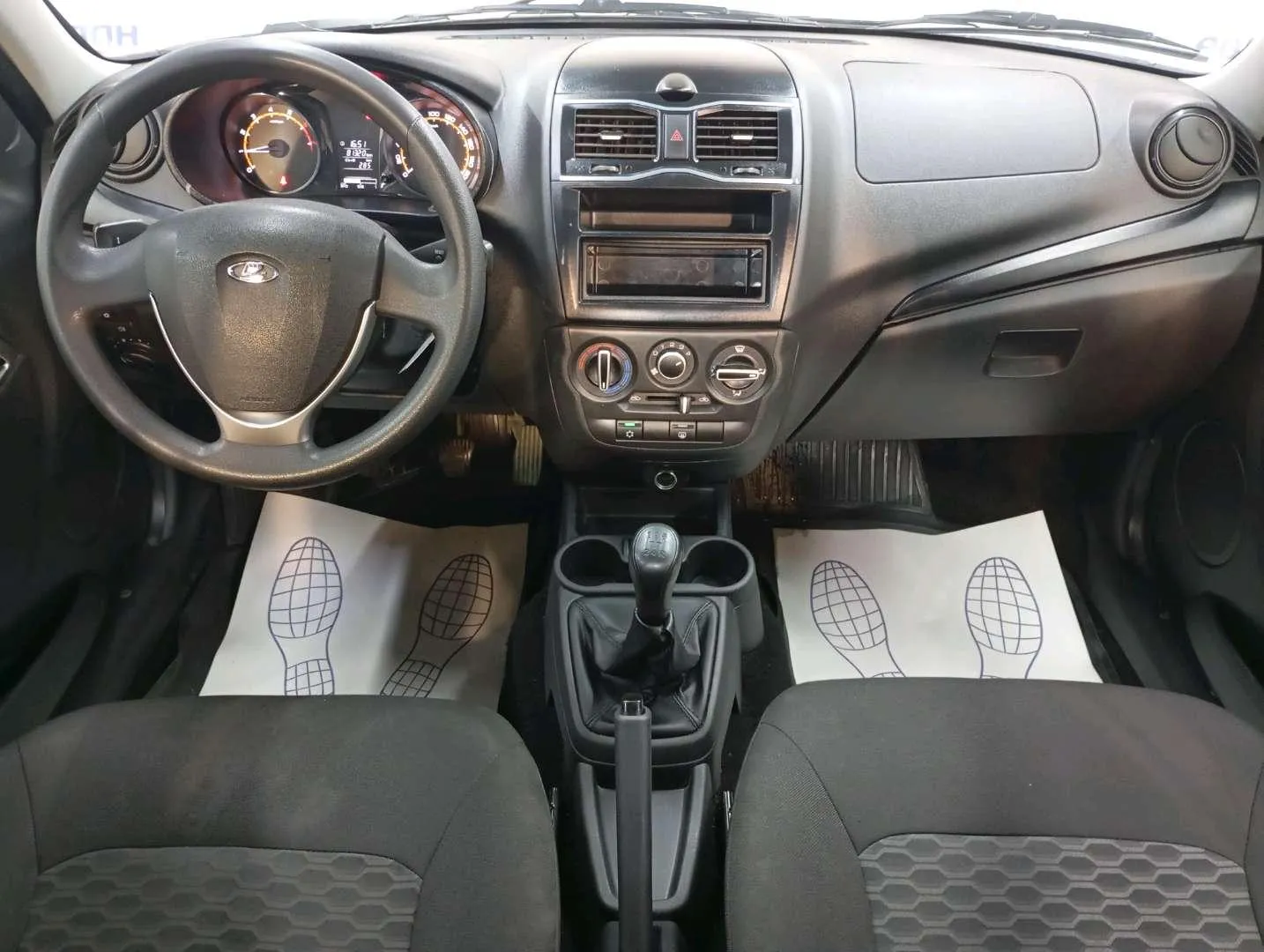 LADA Granta седан Классик 24 Кондиционер 1.6 90 л.с. МТ, фото 5
