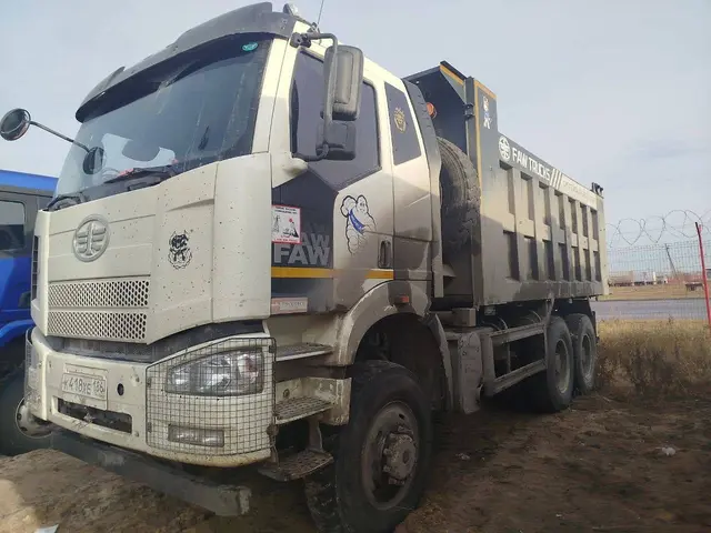 FAW J6 6x6 Самосвал, фото 3