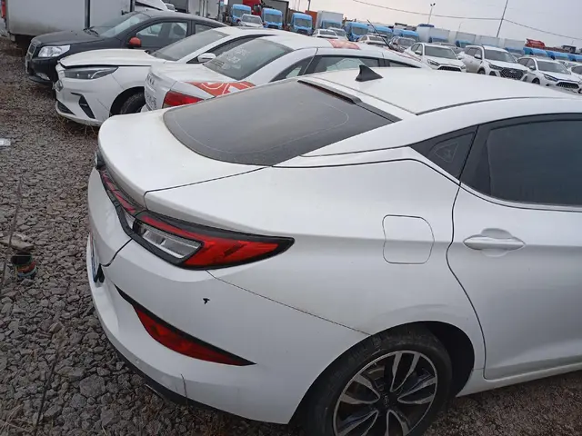 JAC J7 Люкс 1.5 Вариатор, фото 3