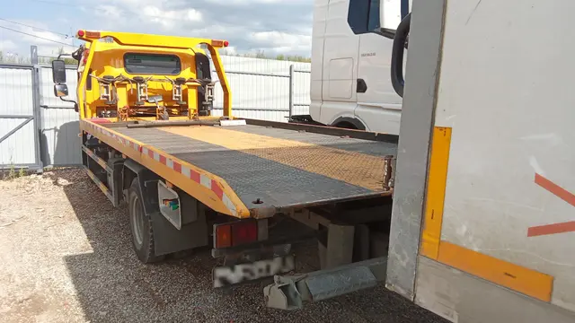 ISUZU ELF 12 (NQR) 4x2 Эвакуатор, фото 4