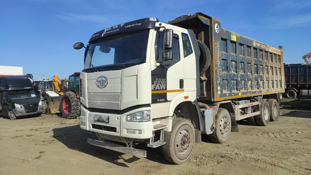FAW J6 8x4 Самосвал