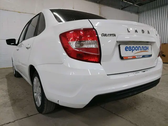 LADA Granta седан Классик 22 Кондиционер 1.6 90 л.с. МТ, фото 4
