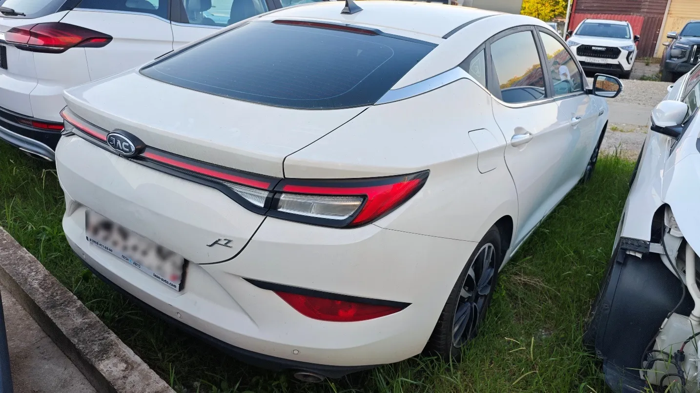 JAC J7, фото 3