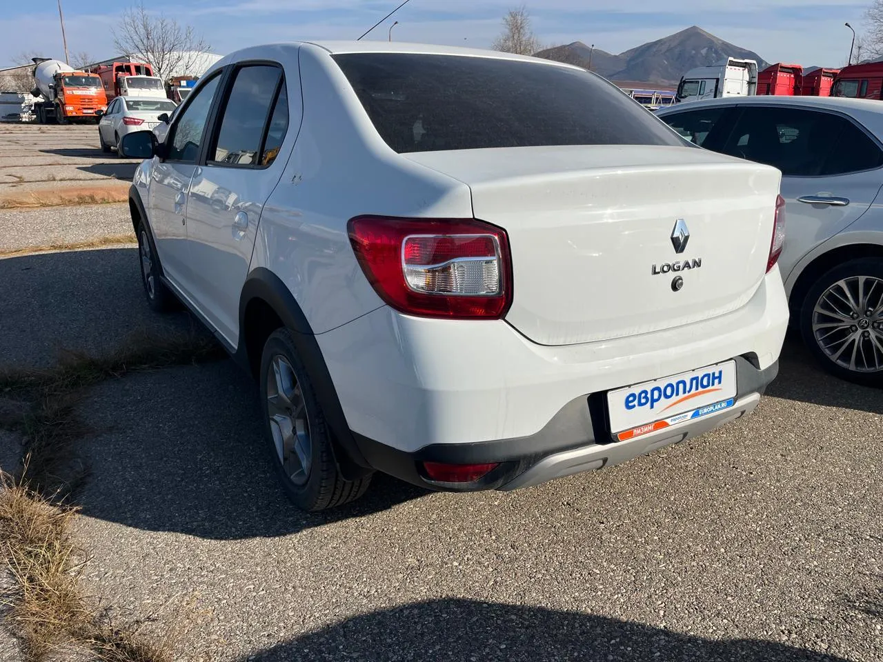 Renault Logan Лайф 1.6 113 л.с. МТ, фото 4