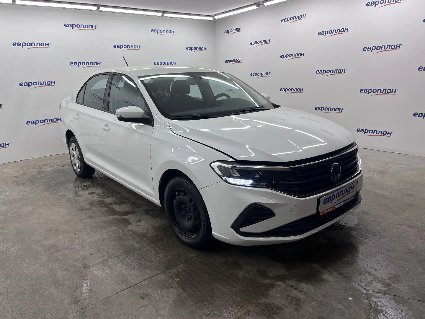 Volkswagen Polo Респект 1.6 110 л.с. АТ, фото 2