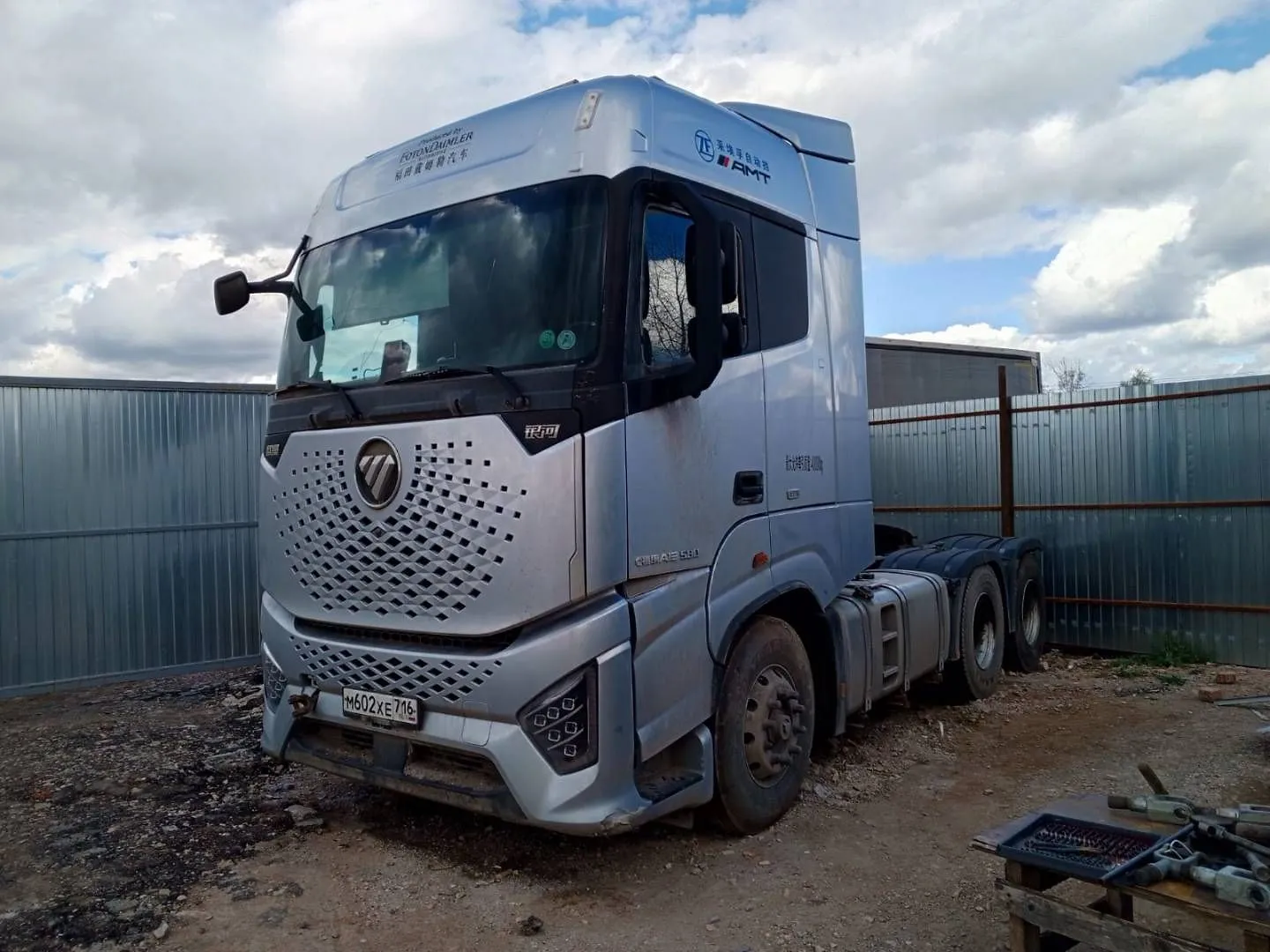 Foton AUMAN Galaxy 6x4 Седельный тягач, фото 3
