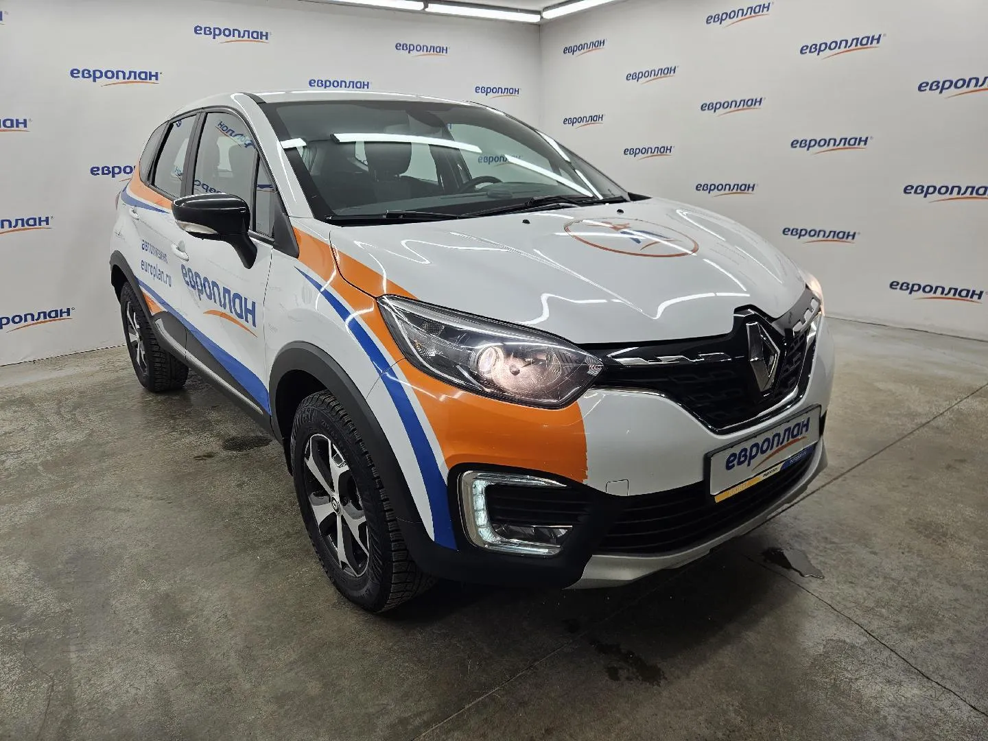Renault Kaptur Стиль ТСи 150 Вариатор, фото 2