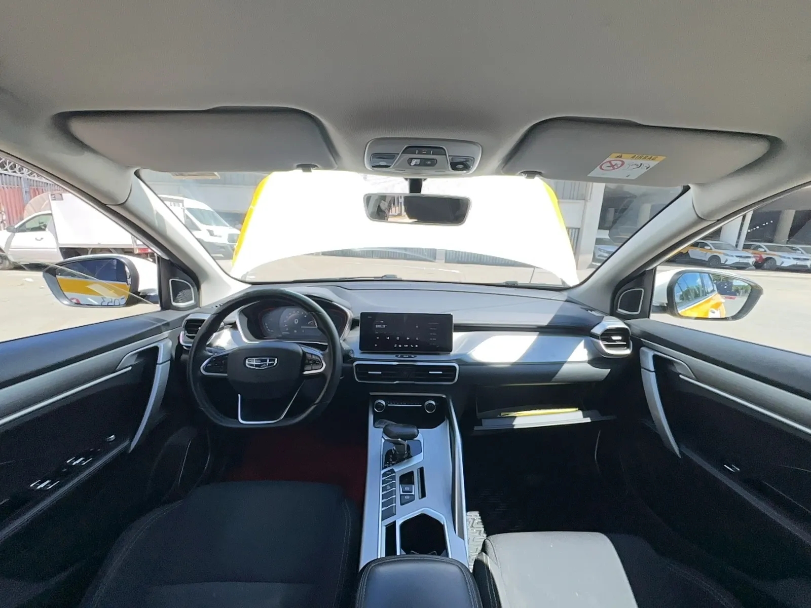 Geely Coolray, фото 5