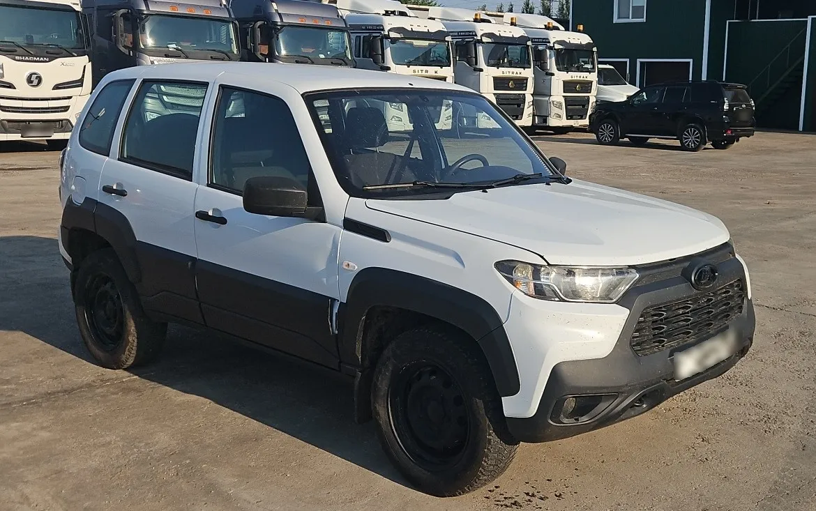 LADA Niva Travel, фото 2