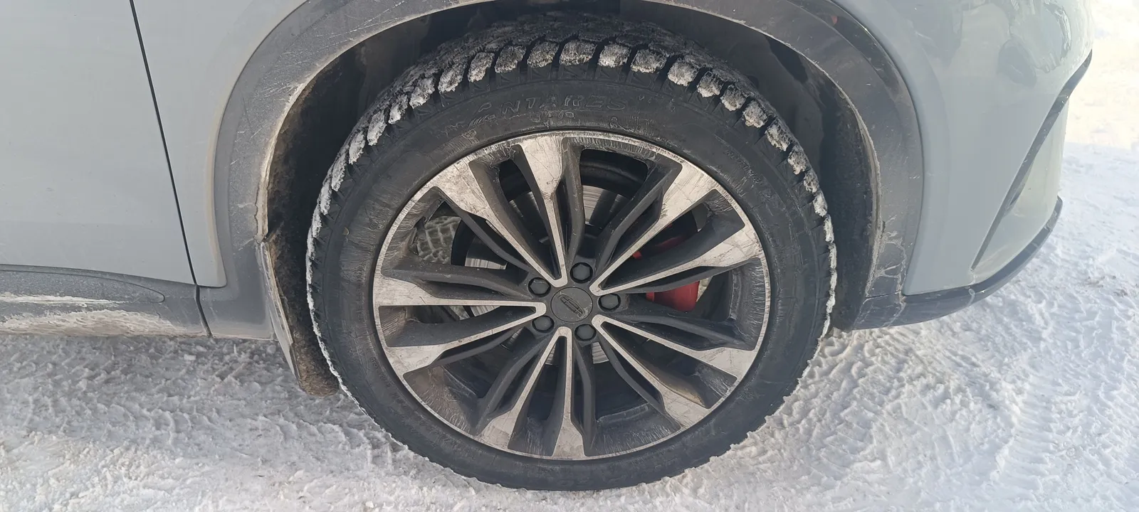 Geely Tugella, фото 5