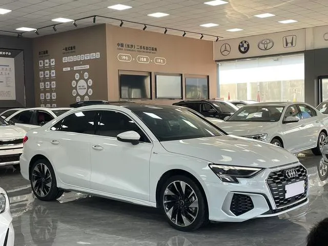 Audi A3 35 TFSI Fashion Sporty, фото 3