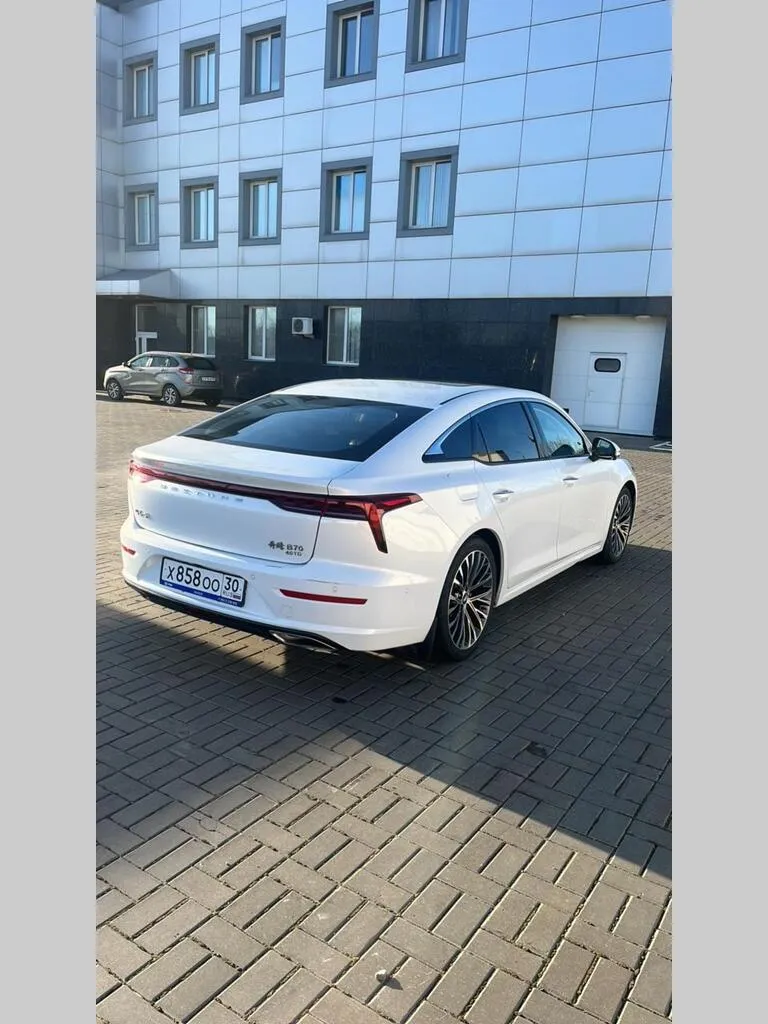 FAW Bestune B70 2.0T AT, фото 4