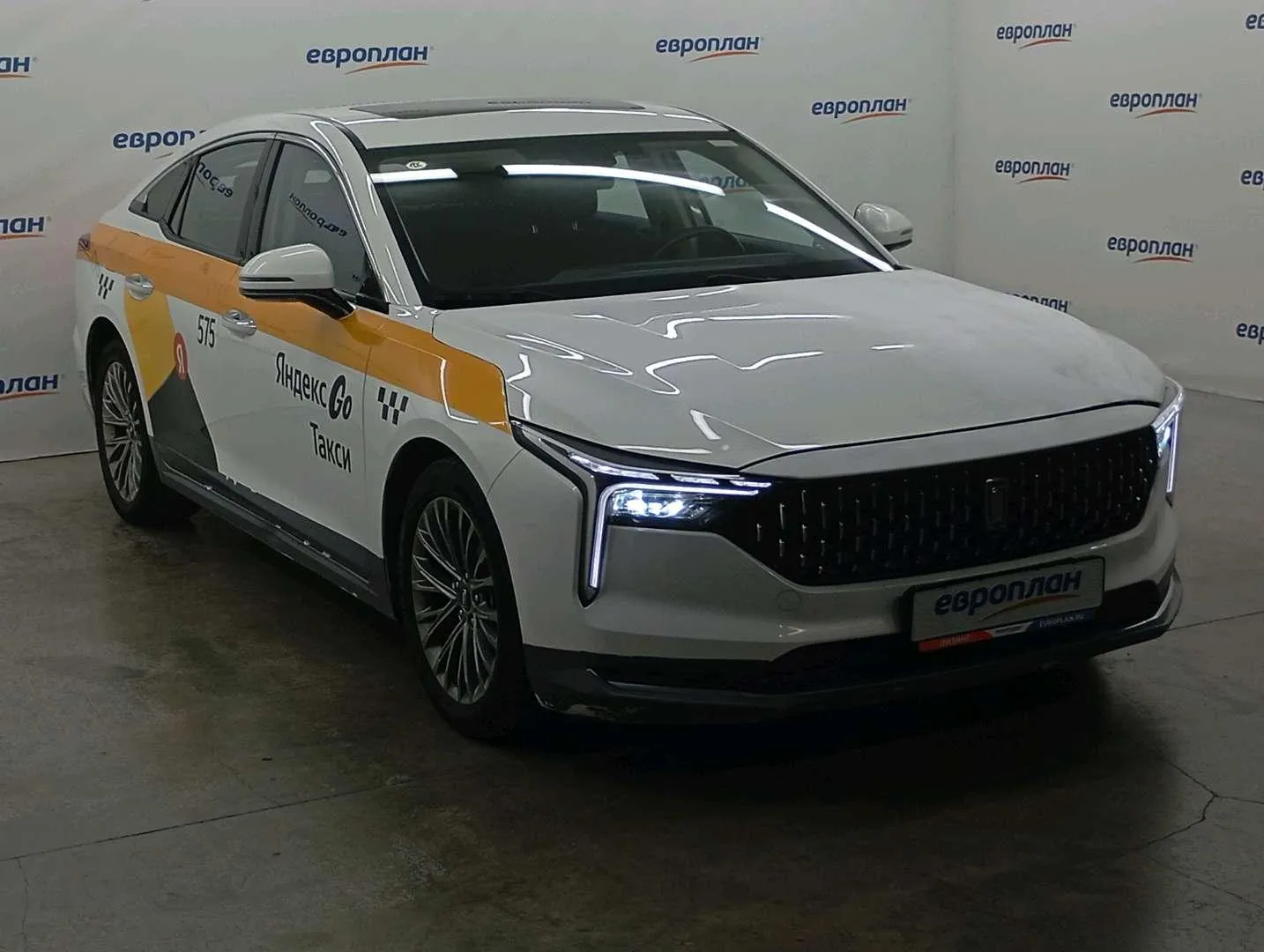 FAW Bestune B70 Комфорт 1.5 АТ, фото 2