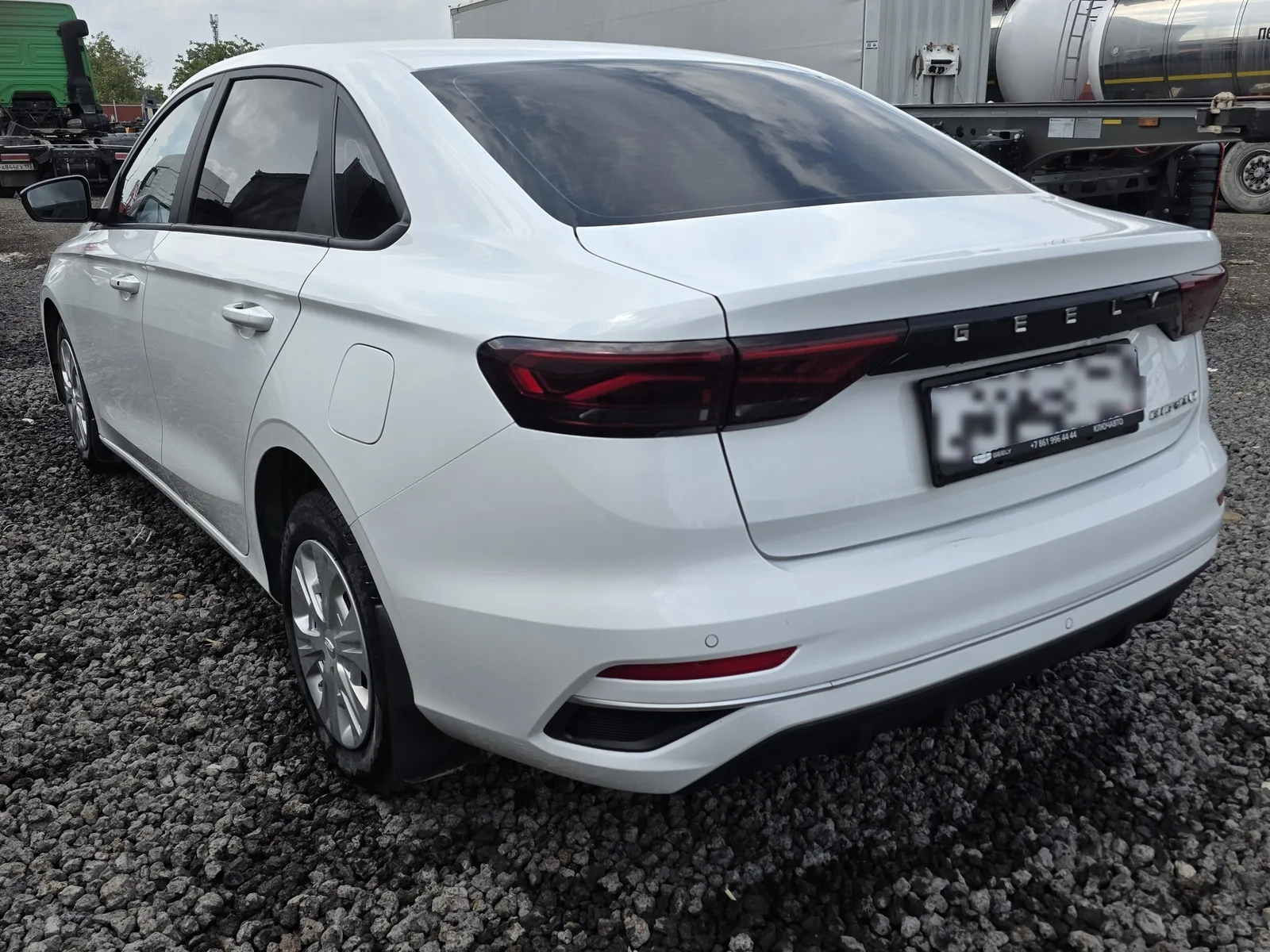 Geely EMGRAND, фото 4
