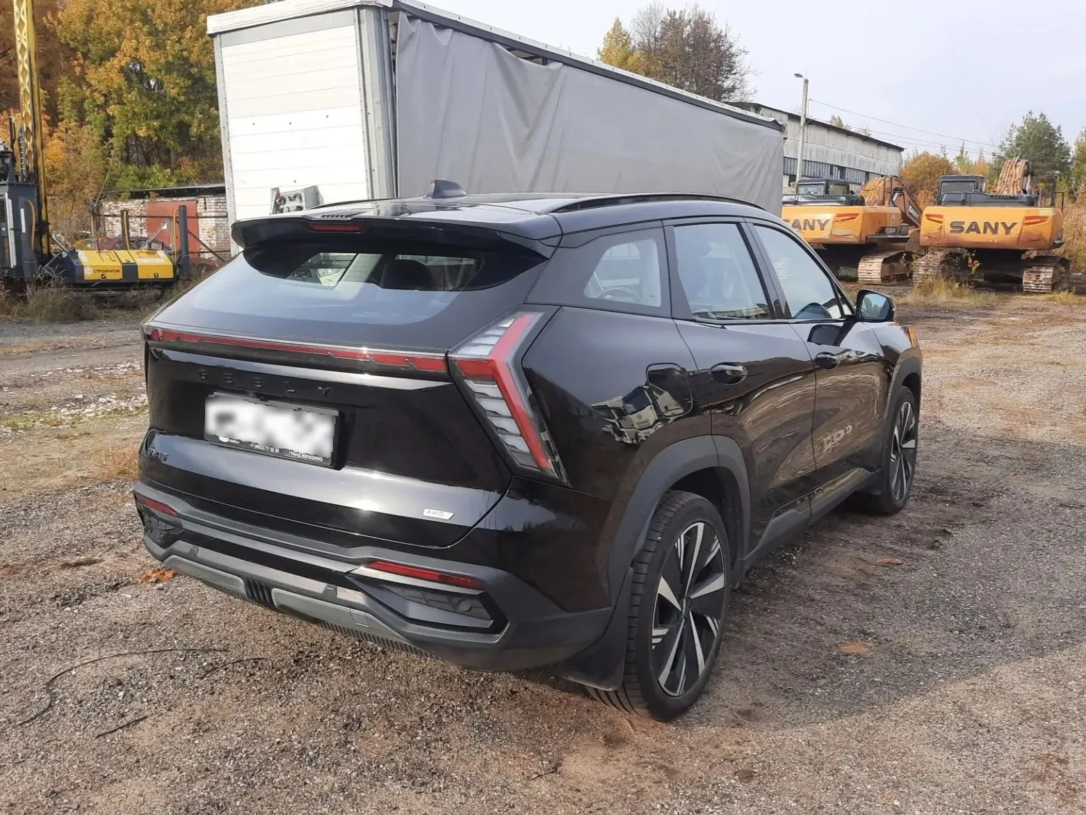 Geely Atlas, фото 3