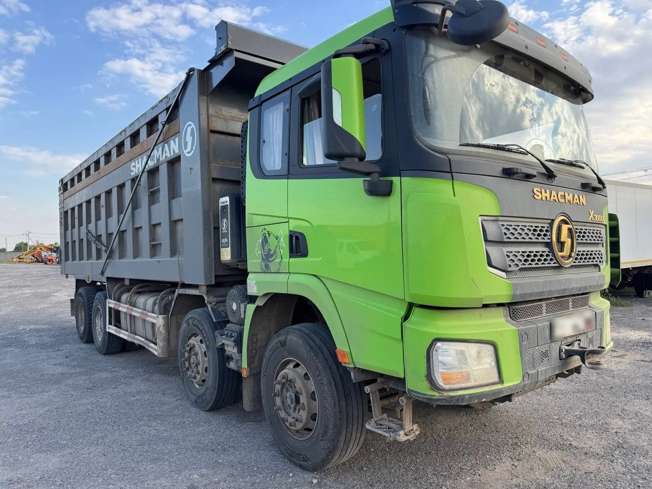 Shacman SX* 8x4 Самосвал, фото 2