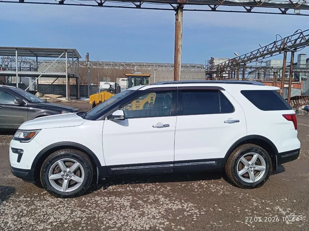 Ford EXPLORER, фото 3