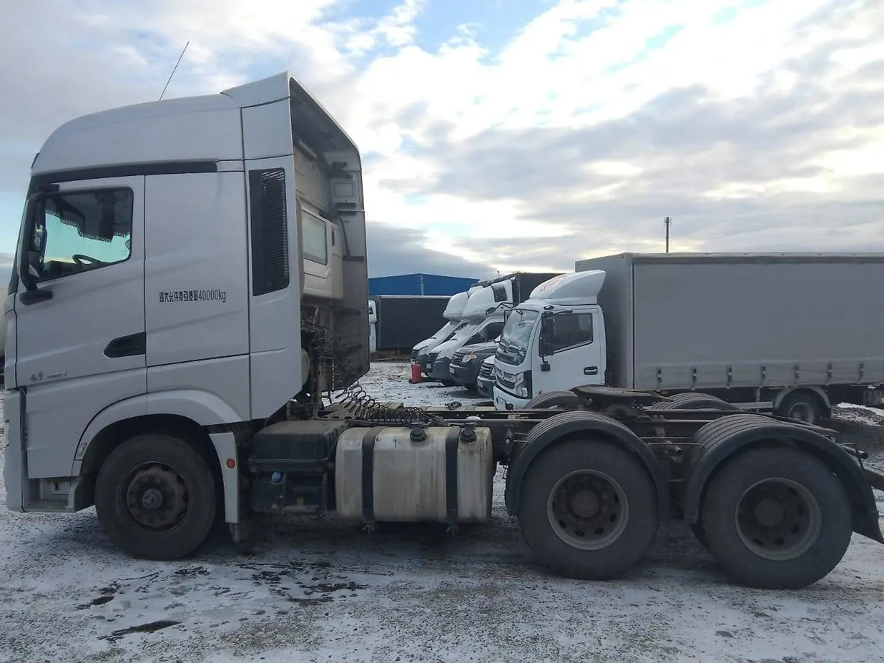 BEIJING BJ* 6x4 Седельный тягач, фото 4